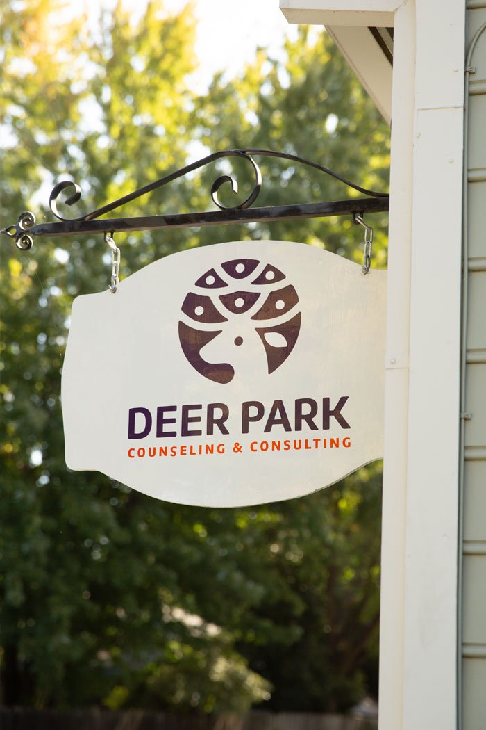 Deer Park sign with logo